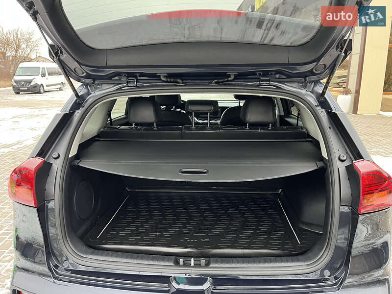 Внедорожник / Кроссовер Kia Niro 2020 в Бердичеве фото 18 Внедорожник / Кроссовер Kia Niro 2020 в Бердичеве