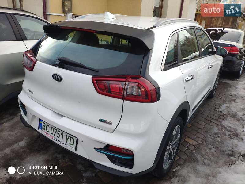 Внедорожник / Кроссовер Kia Niro 2019 в Львове