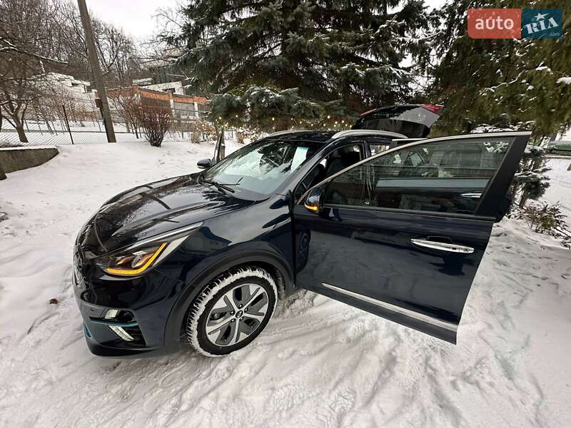 Внедорожник / Кроссовер Kia Niro 2020 в Львове