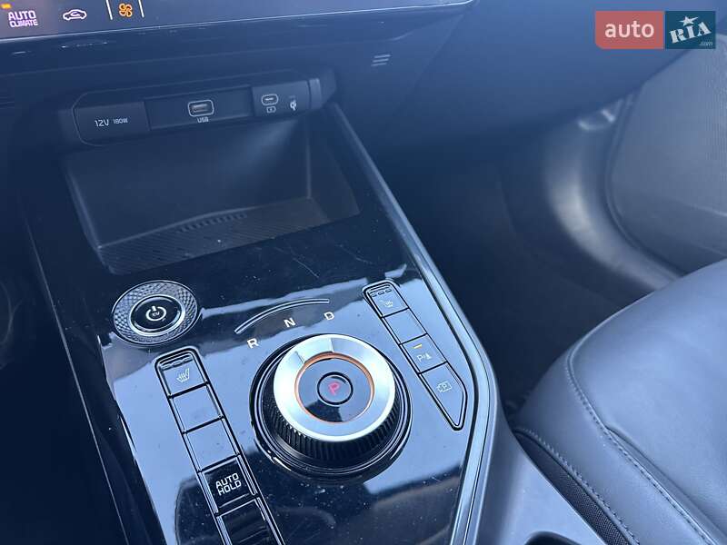 Внедорожник / Кроссовер Kia Niro 2022 в Луцке