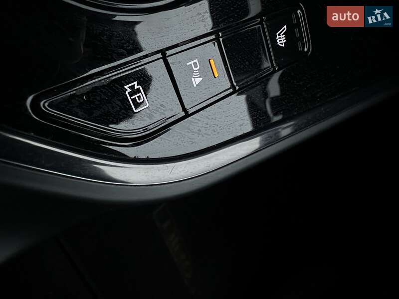 Внедорожник / Кроссовер Kia Niro 2024 в Белогородке