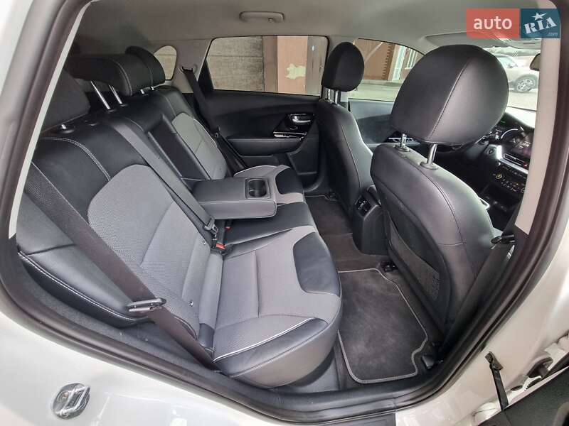 Внедорожник / Кроссовер Kia Niro 2020 в Львове фото 30 Внедорожник / Кроссовер Kia Niro 2020 в Львове