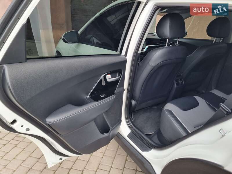 Внедорожник / Кроссовер Kia Niro 2020 в Львове фото 32 Внедорожник / Кроссовер Kia Niro 2020 в Львове