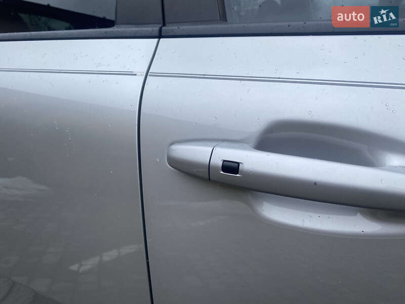 Внедорожник / Кроссовер Kia Niro 2018 в Трускавце фото 9 Внедорожник / Кроссовер Kia Niro 2018 в Трускавце