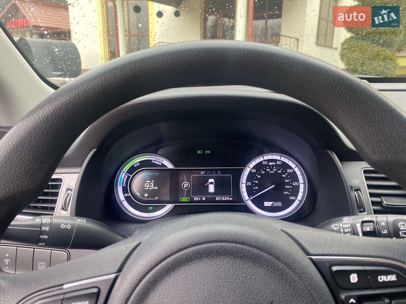 Внедорожник / Кроссовер Kia Niro 2018 в Трускавце фото 29 Внедорожник / Кроссовер Kia Niro 2018 в Трускавце