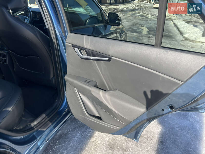 Позашляховик / Кросовер Kia Niro 2023 в Харкові