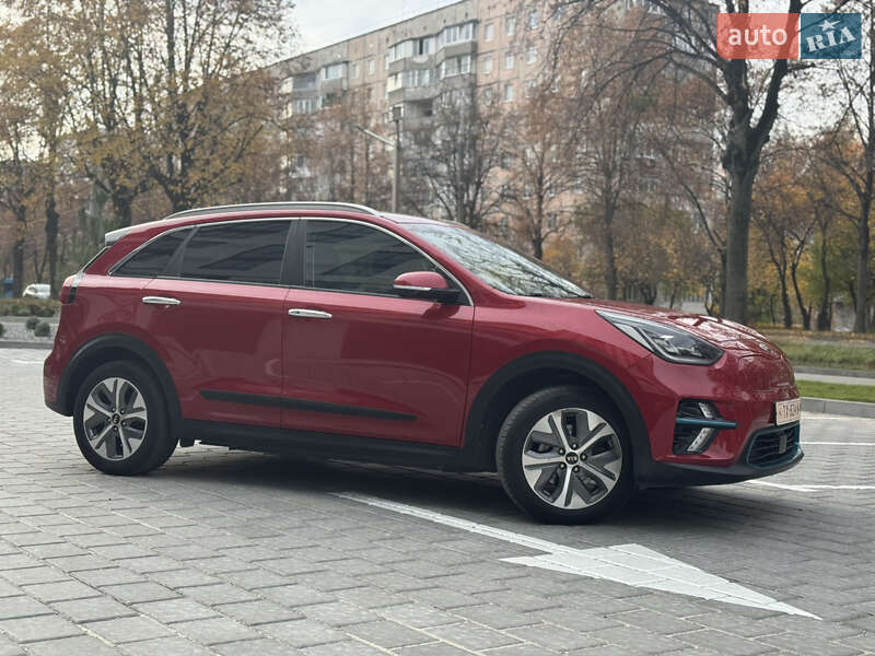 Позашляховик / Кросовер Kia Niro 2018 в Рівному