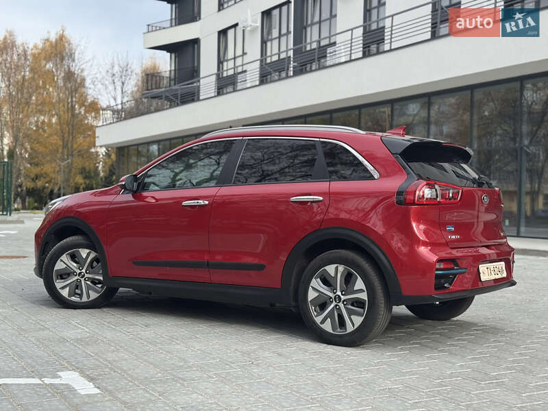 Позашляховик / Кросовер Kia Niro 2018 в Рівному