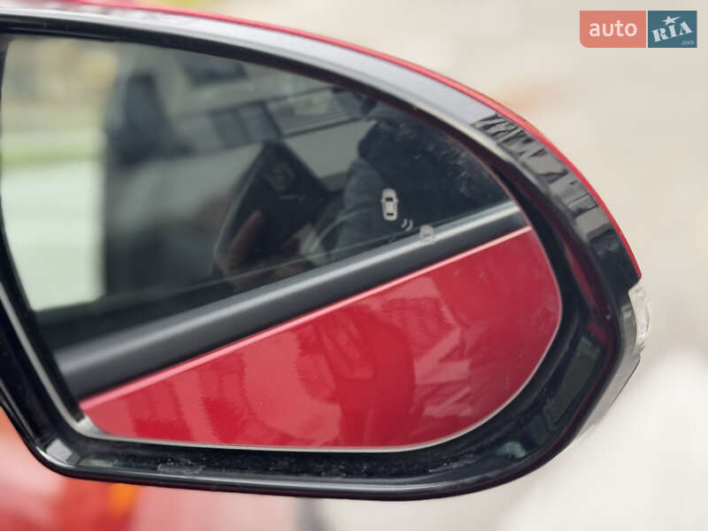 Позашляховик / Кросовер Kia Niro 2018 в Рівному