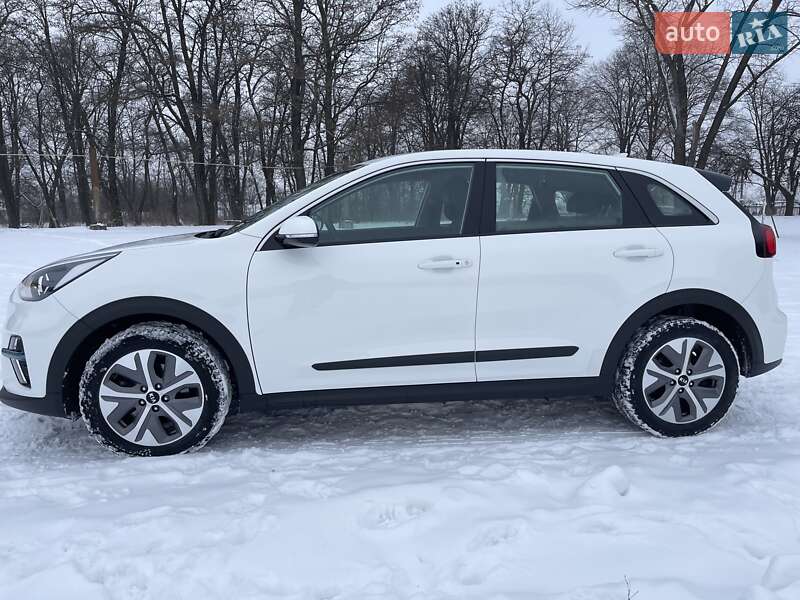Внедорожник / Кроссовер Kia Niro 2021 в Хмельницком фото 10 Внедорожник / Кроссовер Kia Niro 2021 в Хмельницком
