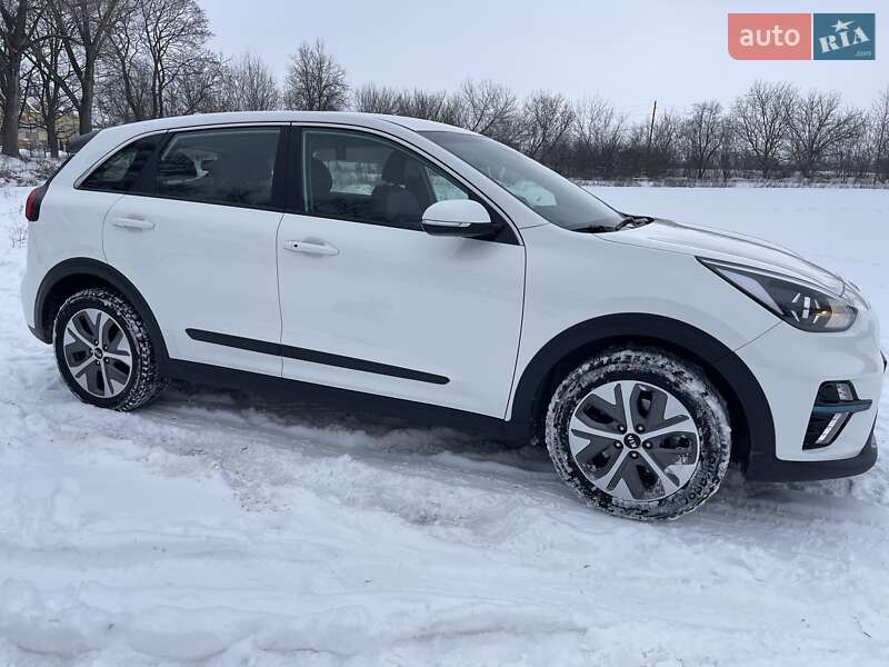 Внедорожник / Кроссовер Kia Niro 2021 в Хмельницком фото 21 Внедорожник / Кроссовер Kia Niro 2021 в Хмельницком