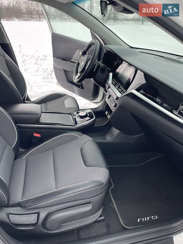 Внедорожник / Кроссовер Kia Niro 2021 в Хмельницком фото 39 Внедорожник / Кроссовер Kia Niro 2021 в Хмельницком