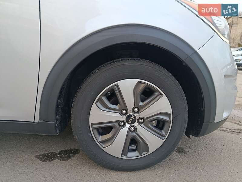 Позашляховик / Кросовер Kia Niro 2018 в Києві