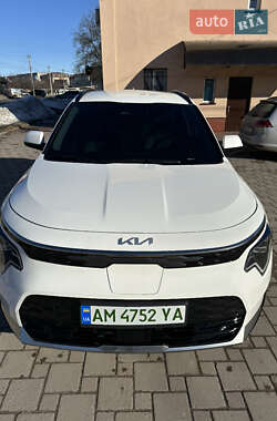 Внедорожник / Кроссовер Kia Niro 2023 в Киеве