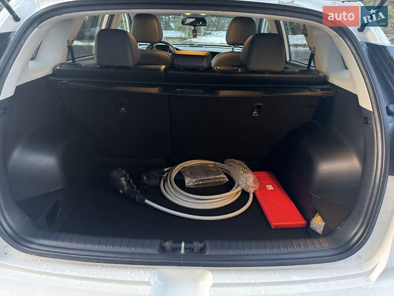 Позашляховик / Кросовер Kia Niro 2021 в Тернополі