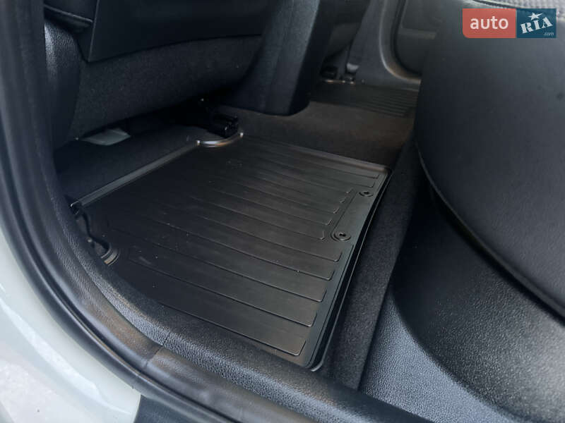 Позашляховик / Кросовер Kia Niro 2021 в Тернополі