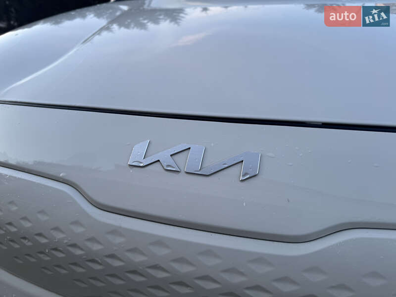 Позашляховик / Кросовер Kia Niro 2021 в Тернополі