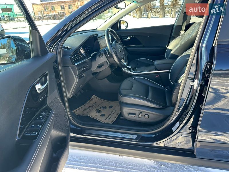 Внедорожник / Кроссовер Kia Niro 2020 в Киеве
