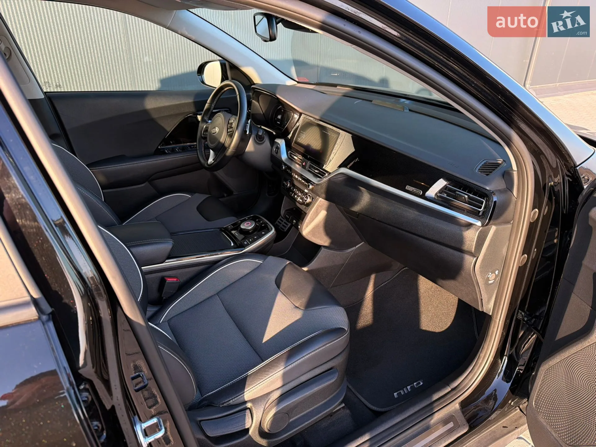 2021 Kia Niro - мініатюра 65