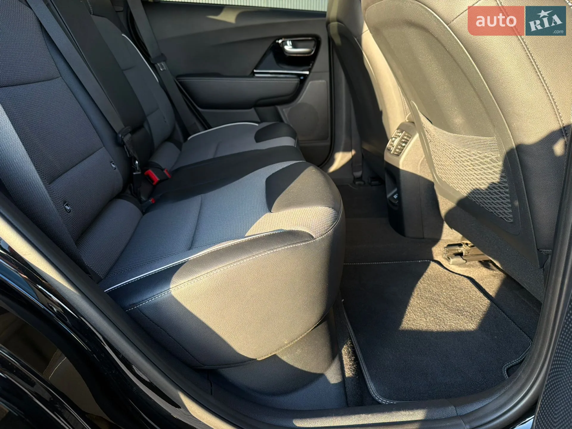 2021 Kia Niro - мініатюра 76