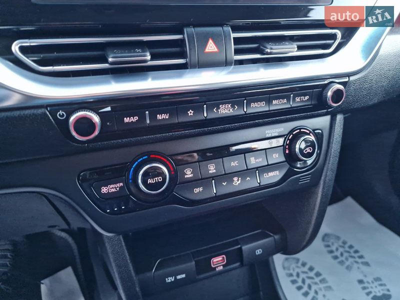 Внедорожник / Кроссовер Kia Niro 2020 в Виннице