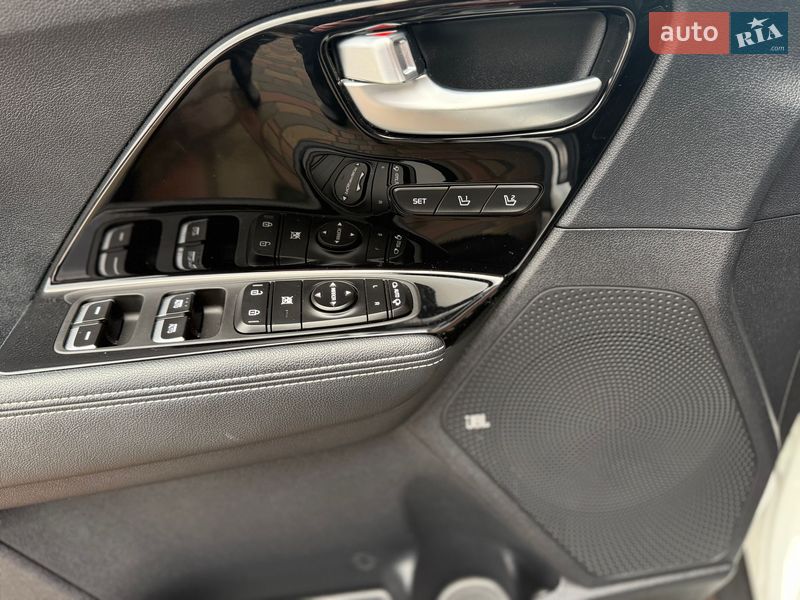 Внедорожник / Кроссовер Kia Niro 2020 в Ровно