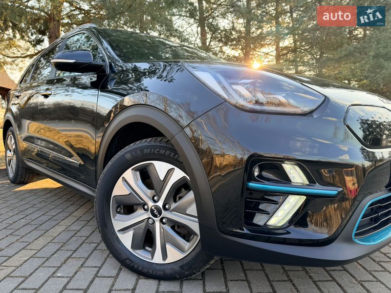 Позашляховик / Кросовер Kia Niro 2022 в Дрогобичі
