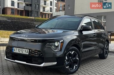Позашляховик / Кросовер Kia Niro 2024 в Івано-Франківську