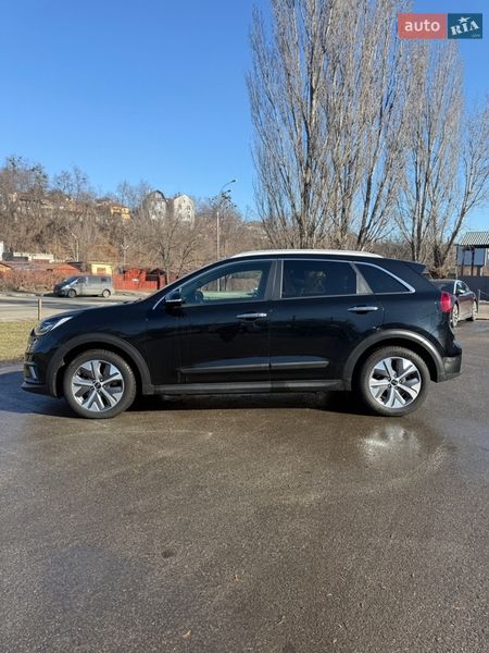 Внедорожник / Кроссовер Kia Niro 2019 в Киеве