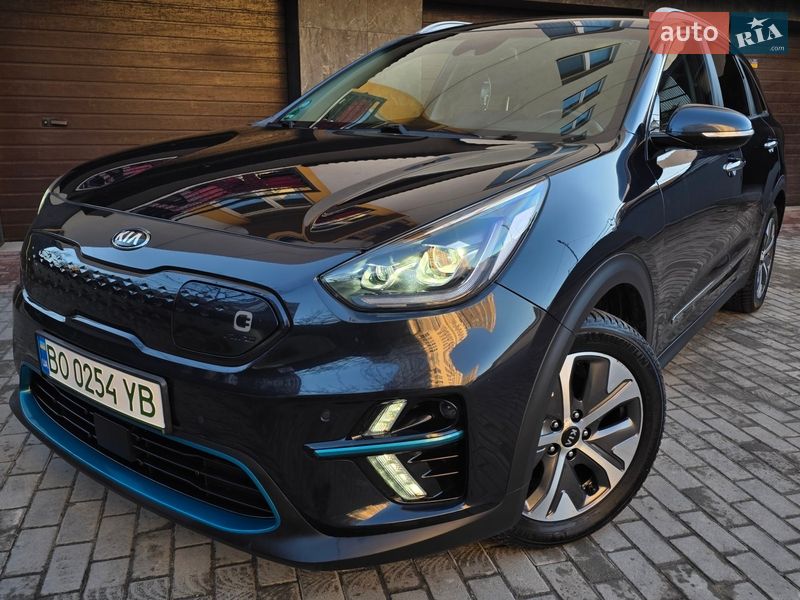 Внедорожник / Кроссовер Kia Niro 2020 в Тернополе