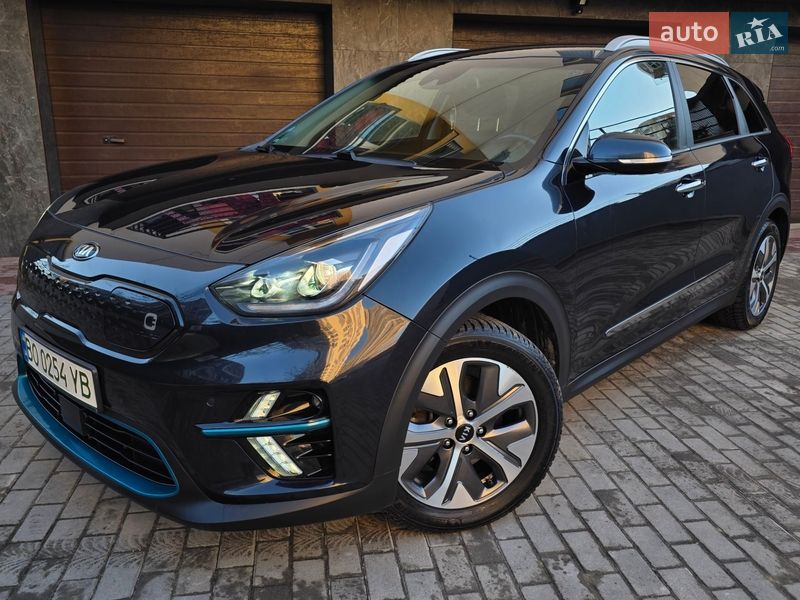 Внедорожник / Кроссовер Kia Niro 2020 в Тернополе