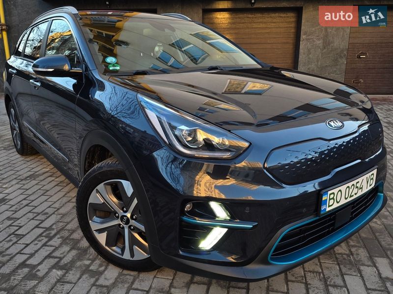 Внедорожник / Кроссовер Kia Niro 2020 в Тернополе