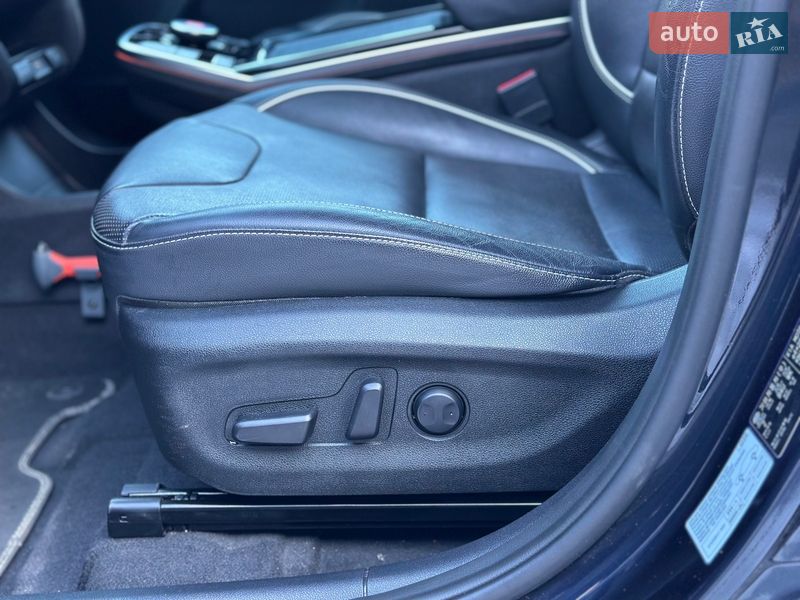 Внедорожник / Кроссовер Kia Niro 2020 в Ровно