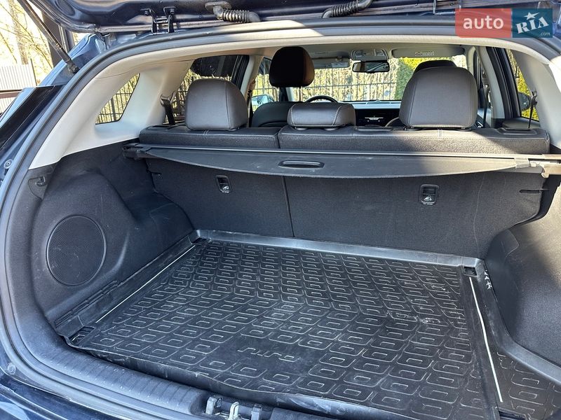 Внедорожник / Кроссовер Kia Niro 2020 в Ровно