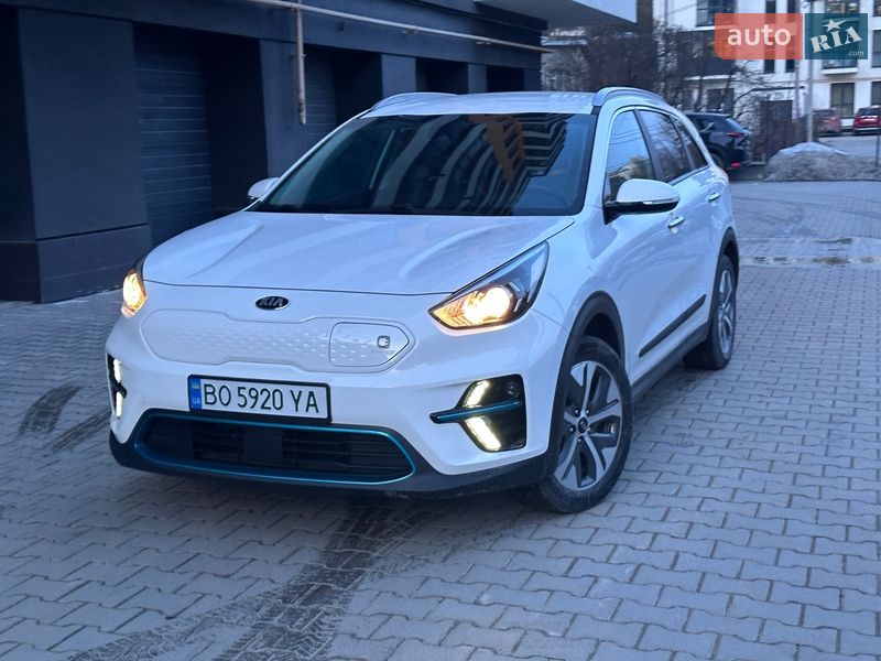 Внедорожник / Кроссовер Kia Niro 2021 в Тернополе