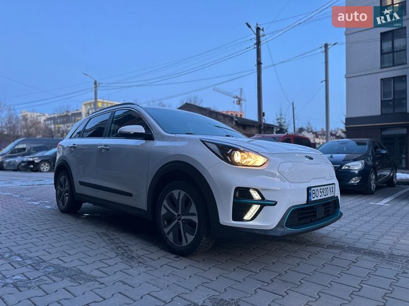 Внедорожник / Кроссовер Kia Niro 2021 в Тернополе