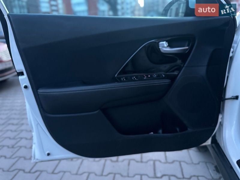 Внедорожник / Кроссовер Kia Niro 2021 в Тернополе