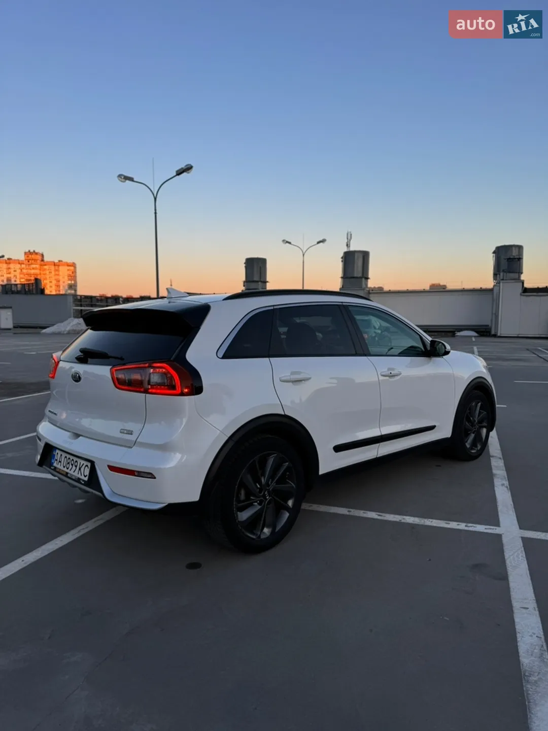 2017 Kia Niro - мініатюра 4