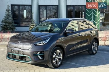 Позашляховик / Кросовер Kia Niro 2020 в Городку