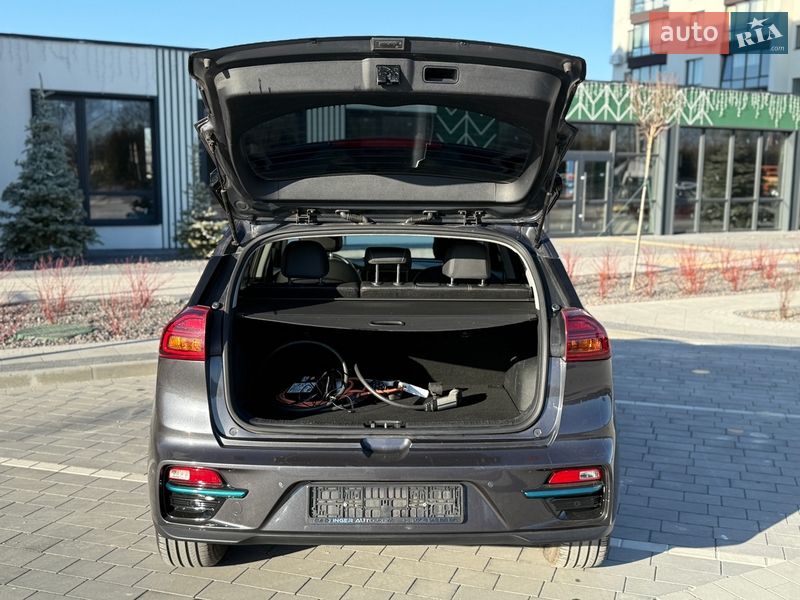 Позашляховик / Кросовер Kia Niro 2020 в Городку