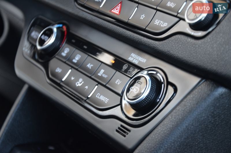 Внедорожник / Кроссовер Kia Niro 2019 в Трускавце