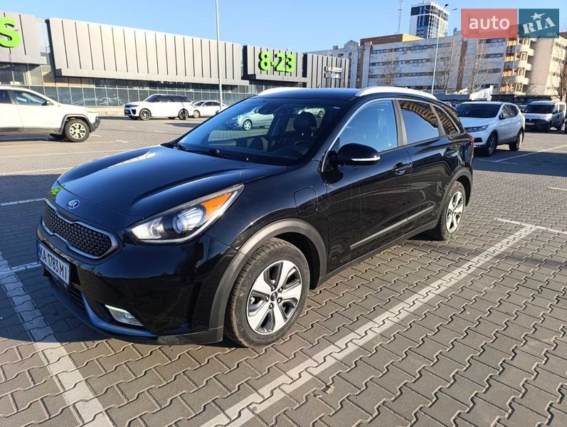 Внедорожник / Кроссовер Kia Niro 2018 в Киеве