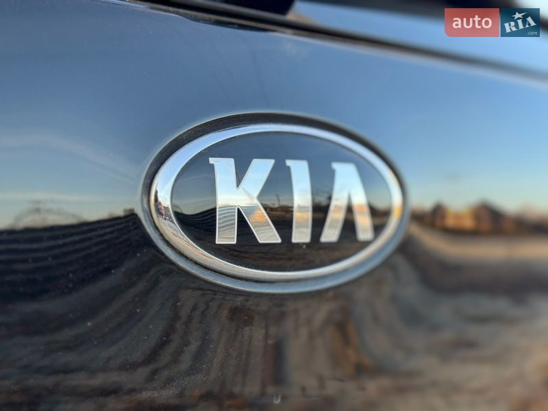 Внедорожник / Кроссовер Kia Niro 2020 в Стрые