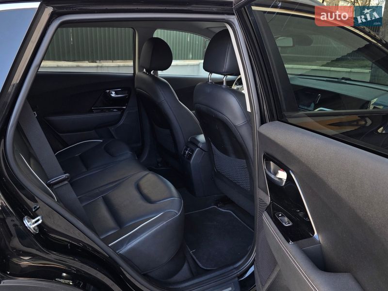 Внедорожник / Кроссовер Kia Niro 2020 в Тернополе