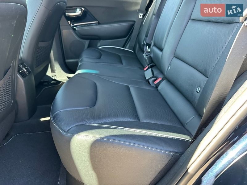 Внедорожник / Кроссовер Kia Niro 2020 в Киеве