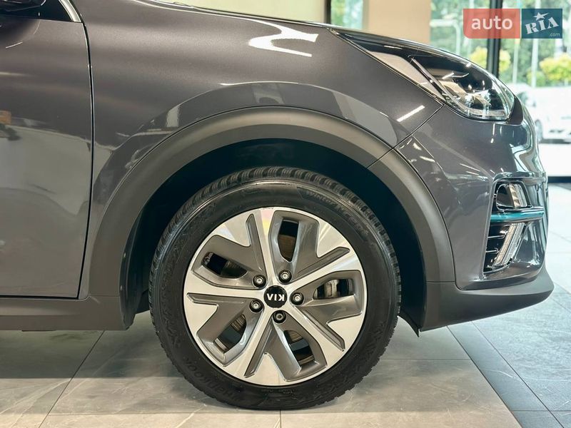Позашляховик / Кросовер Kia Niro 2020 в Львові