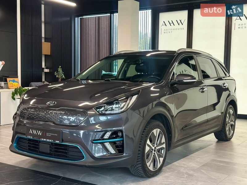 Позашляховик / Кросовер Kia Niro 2020 в Львові