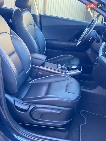 Позашляховик / Кросовер Kia Niro 2021 в Тернополі