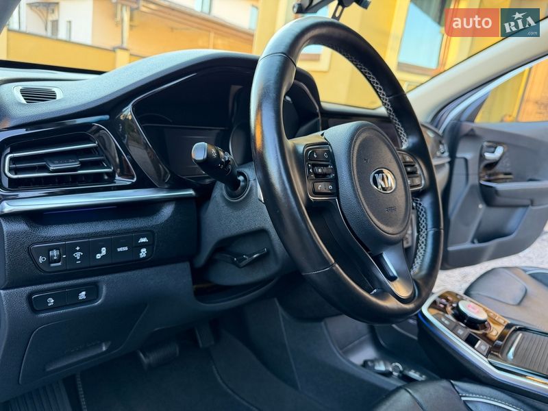 Внедорожник / Кроссовер Kia Niro 2021 в Львове