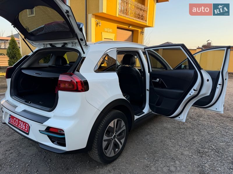 Внедорожник / Кроссовер Kia Niro 2021 в Львове